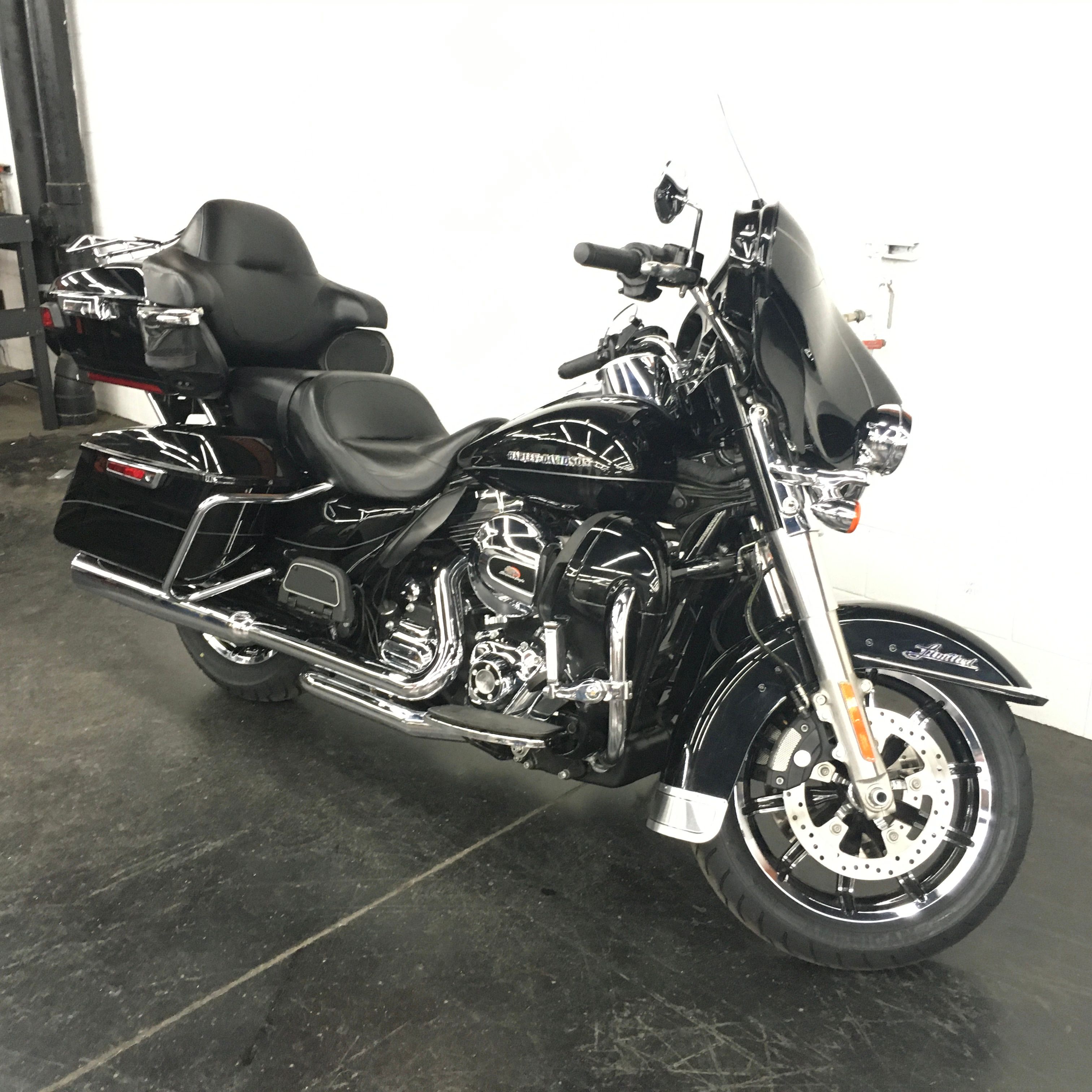 Pre-Owned 2014 Harley-Davidson Ultra Limited in Tucson #UHD712714 ...